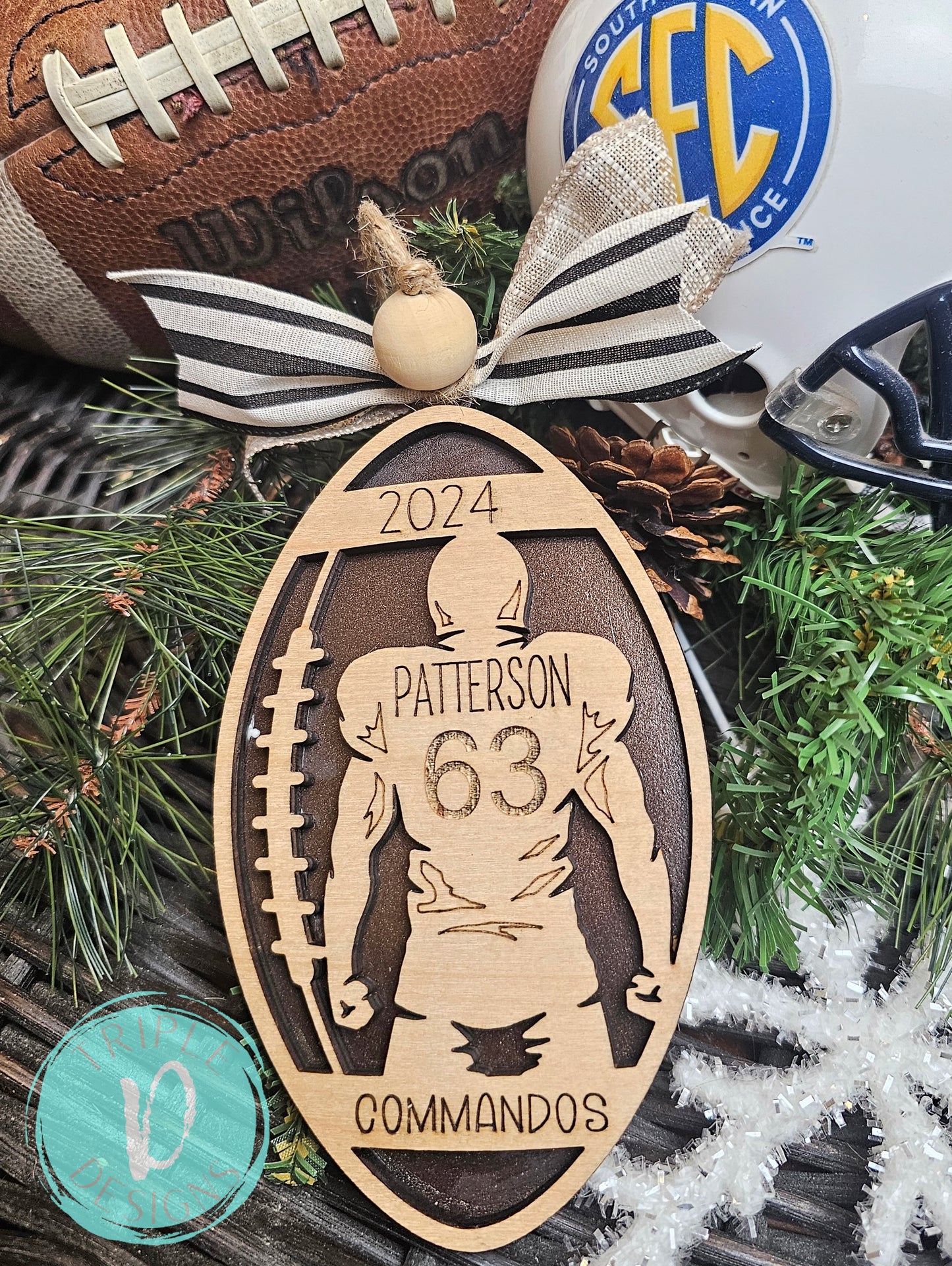 Football/ Player/ Sports/ Personalized Ornament